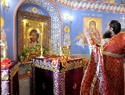 Божественная литургия в Надвратном храме в честь вмч. Феодора Стратилата.